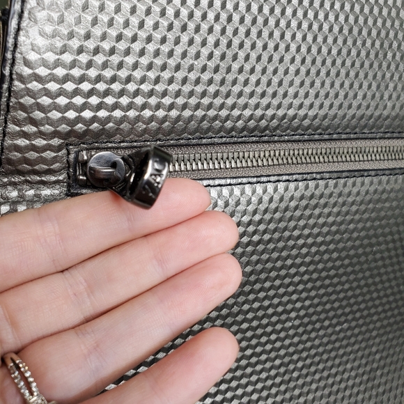 Zac Posen Black and Gunmetal Eartha Satchel - Picture 14 of 16